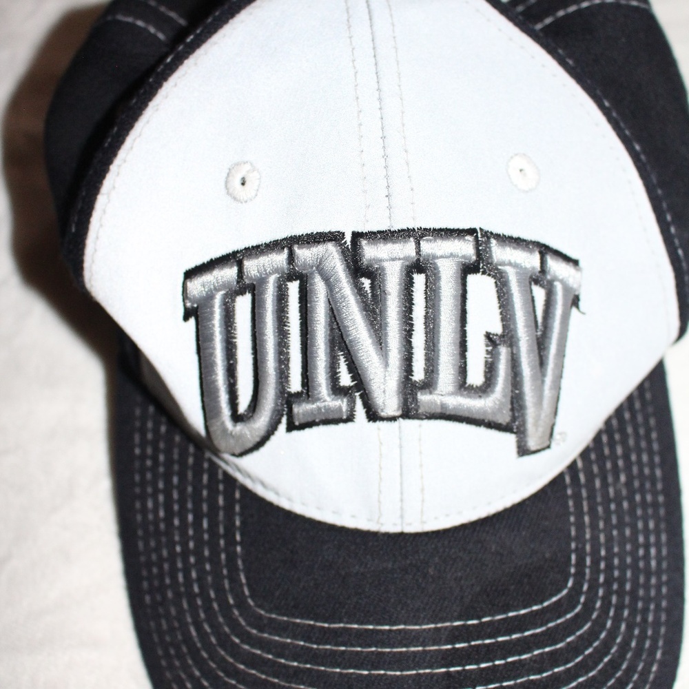 3M Reflective UNLV Cap